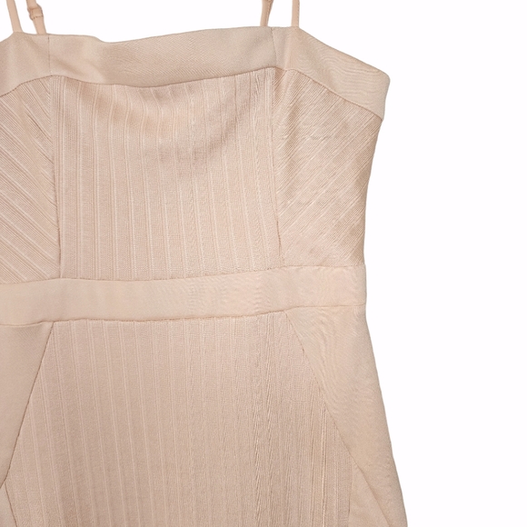 ASOS Sleeveless Ribbed Bodycon Midi Dress - Picture 4 of 9